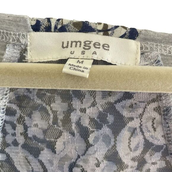 Umgee Floral Lace Back Short Sleeve Tunic Top Women’s Size Medium Hi Low Hem - Picture 2 of 4
